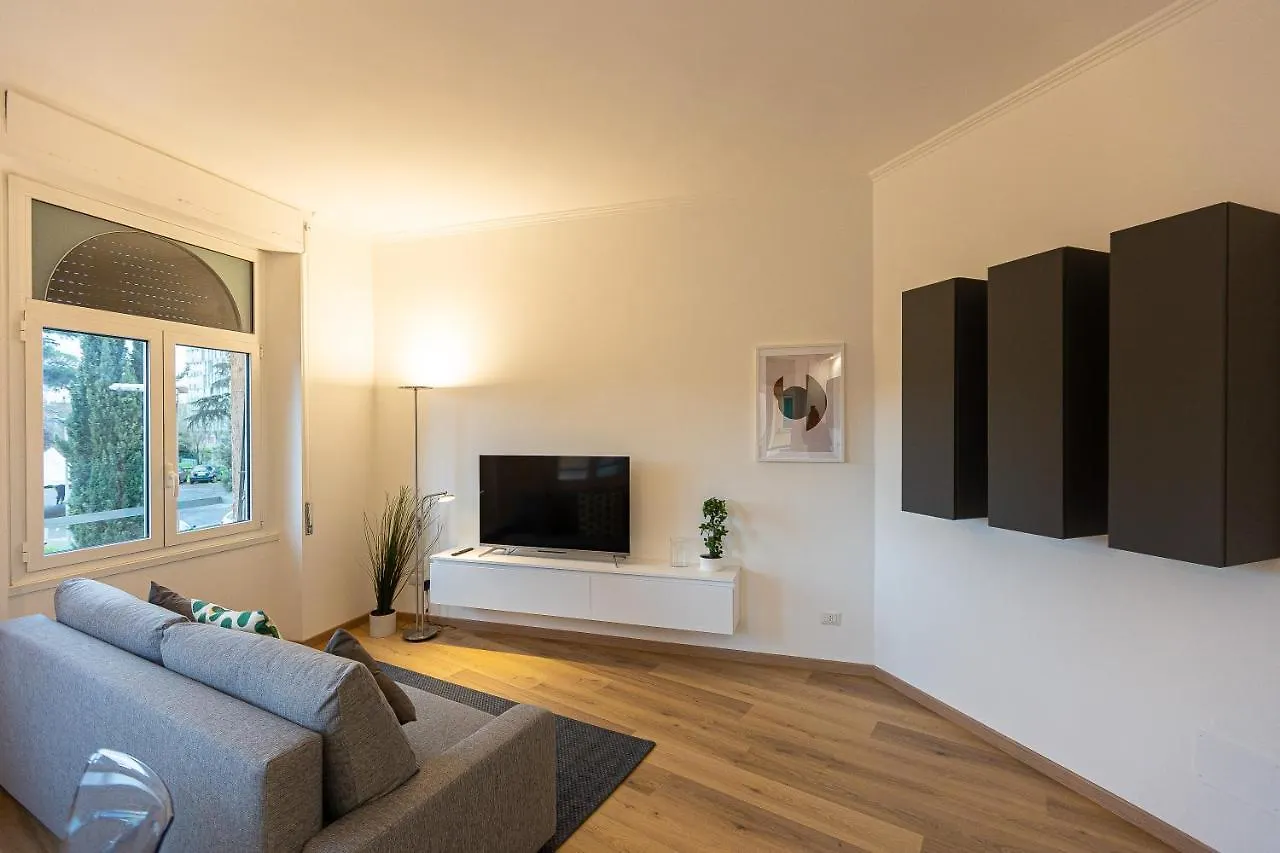 Matilde Modern Apartment-Rental In Roma 0*,